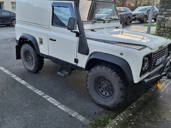 Land Rover Discovery SUV, Diesel, 1997, White