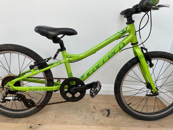 Carrera abyss junior store hybrid bike