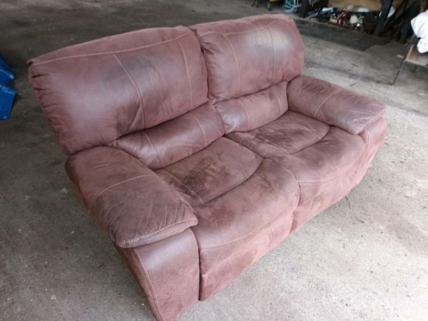 2 seater deals sofa done deal