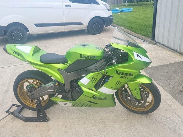 Ninja cheap zx6r 2004