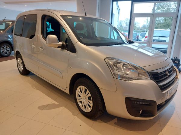 Peugeot Partner MPV, Diesel, 2017, Silver