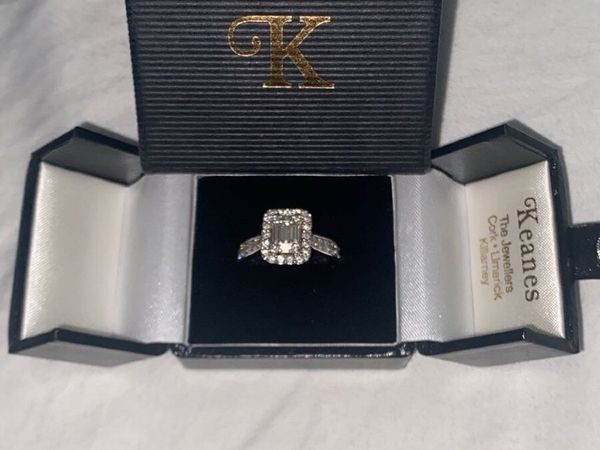 Engagement sale rings keanes