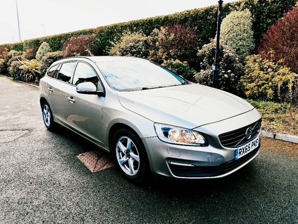 Volvo V60 Estate, Diesel, 2015, Gold