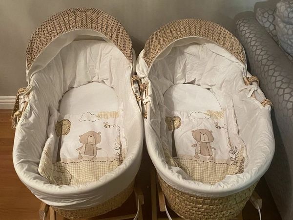 Done deal best sale moses basket