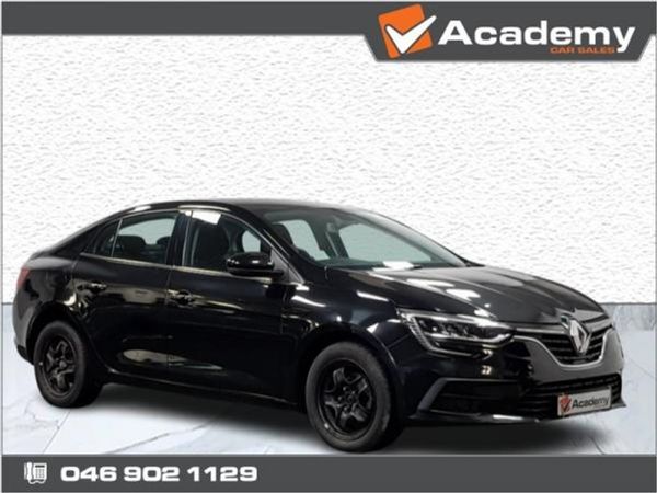 Renault Megane Hatchback, Petrol, 2021, Black