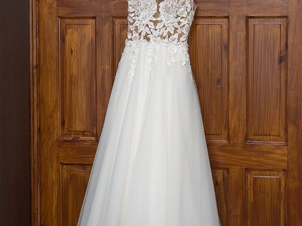 Done deal hotsell wedding dresses