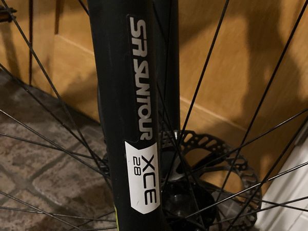 Trek sr suntour xce hot sale 28