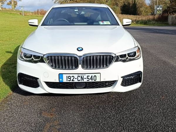 BMW 5-Series Saloon, Petrol Plug-in Hybrid, 2019, White