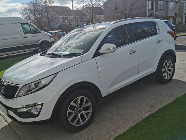 Kia Sportage SUV, Diesel, 2015, White