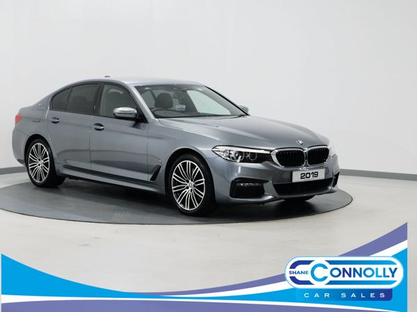 BMW 5-Series Saloon, Petrol Hybrid, 2019, Blue