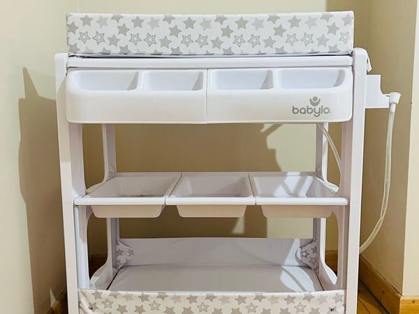 Done deal on sale baby changing unit