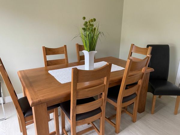 Done deal dining 2025 table and chairs