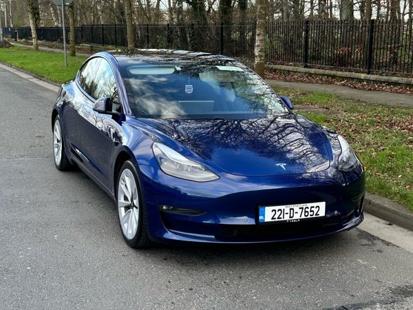 Tesla MODEL 3 Saloon, Electric, 2022, Blue