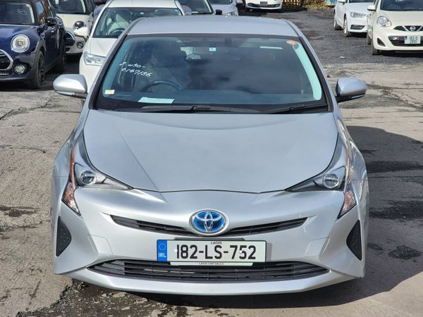 Toyota Prius Hatchback, Petrol Hybrid, 2018, Silver