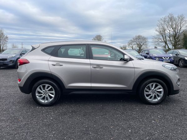 Hyundai Tucson SUV, Diesel, 2018, Grey