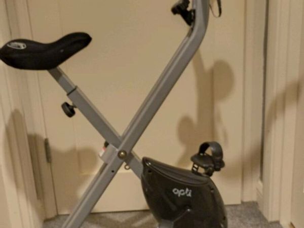 Opti exercise bike discount saddle