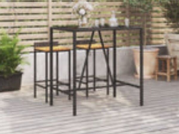 Done deal garden 2025 table and chairs