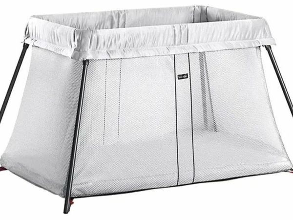 Done deal outlet travel cot