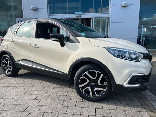 Renault Captur Hatchback, Petrol, 2018, White