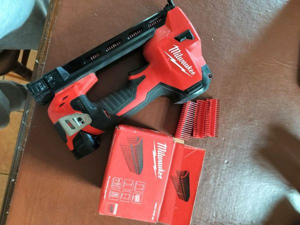 Milwaukee 1st discount fix nail gun