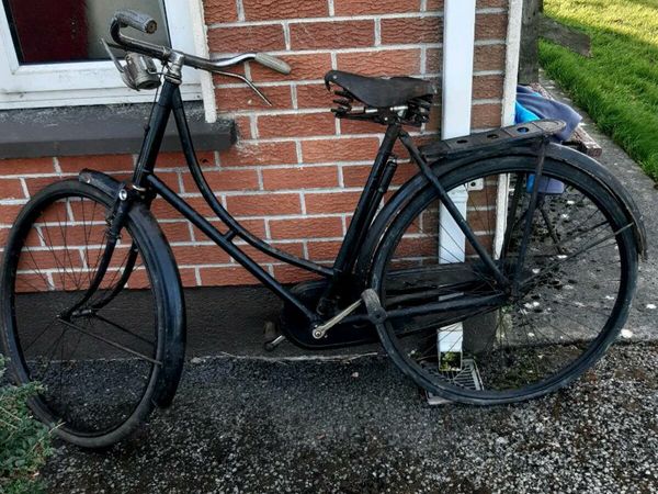 Old raleigh bicycles for on sale sale