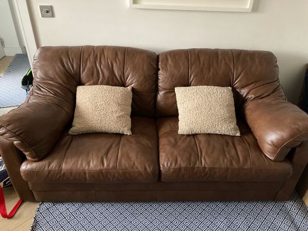 2 seater deals sofa done deal