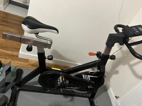 Bodygo 18kg flywheel online spinning bike