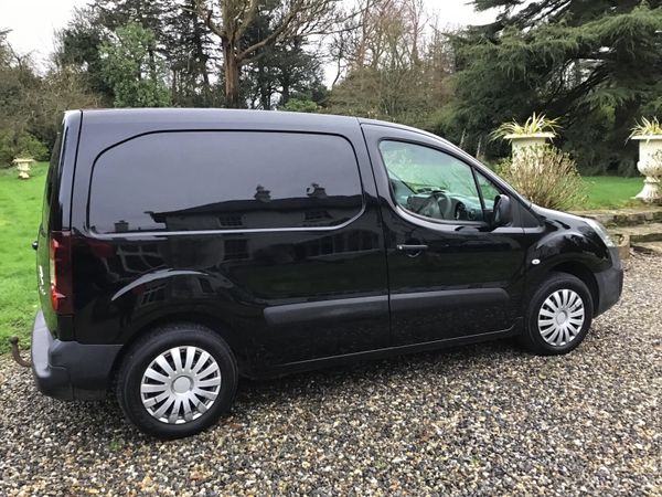 Citroen berlingo van done clearance deal