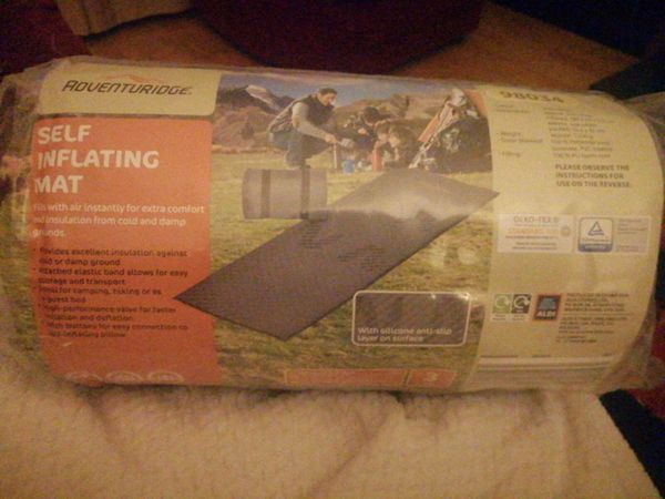 Adventuridge self inflating on sale mattress