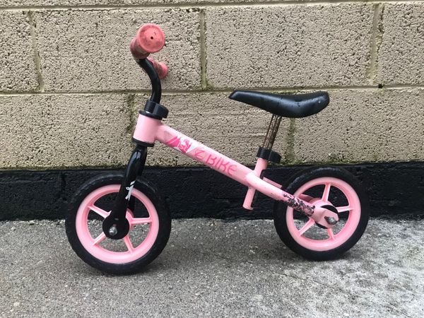 Girls balance bike for sale in Co. Cork for 15 on DoneDeal