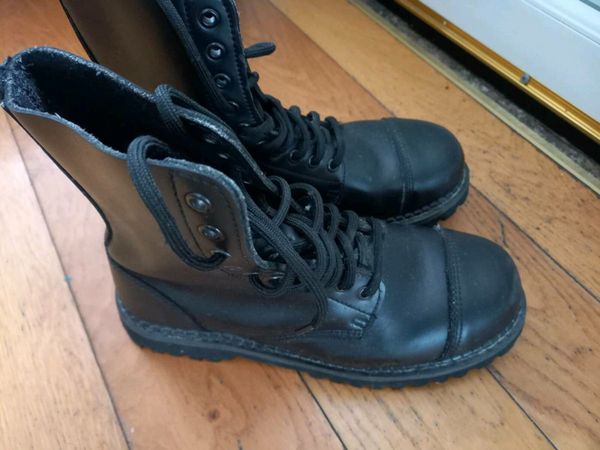 Mens used work boots for clearance sale