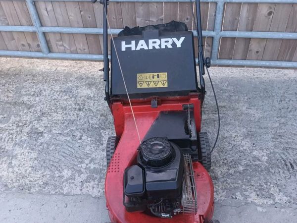 Harry lawn mower hot sale