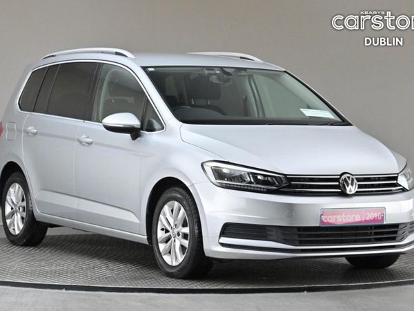 Volkswagen Touran MPV, Petrol, 2018, Silver