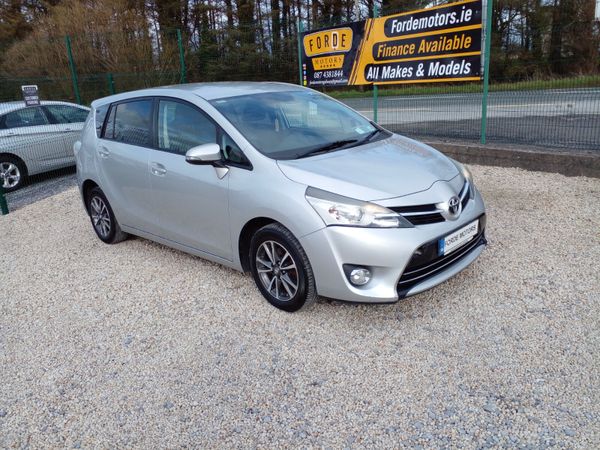 Toyota Verso MPV, Diesel, 2014, Silver