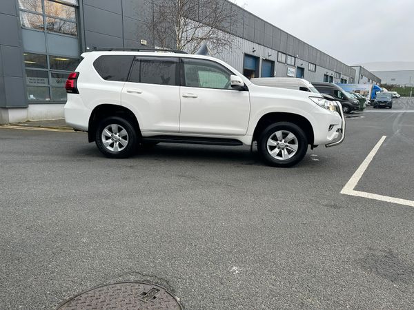 Toyota Land Cruiser SUV, Diesel, 2019, White