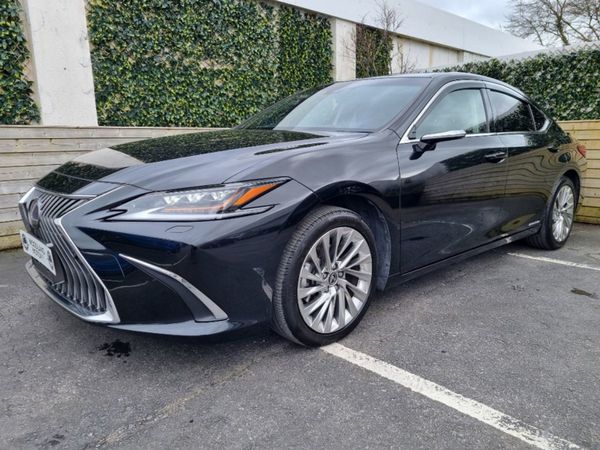 Lexus Other Saloon, Hybrid, 2019, Black