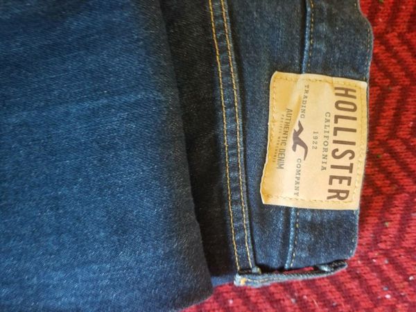 Hollister jeans hotsell mens sale