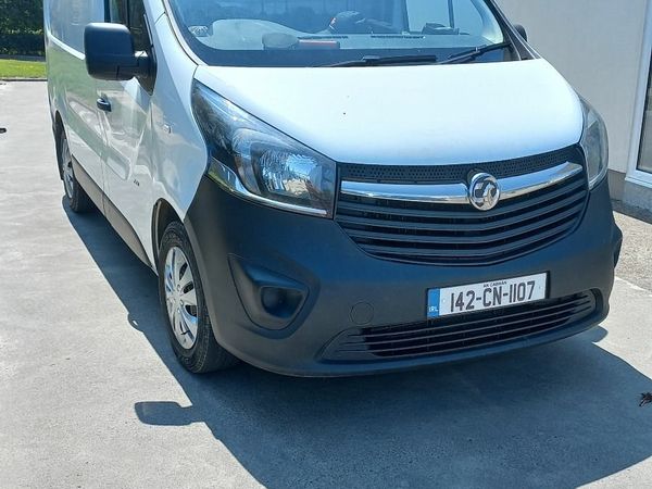 Vauxhall vivaro hot sale 2014