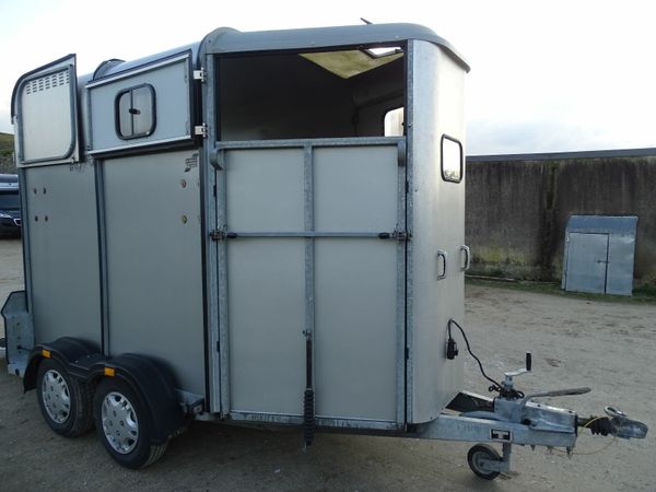 Occasion van on sale ifor williams