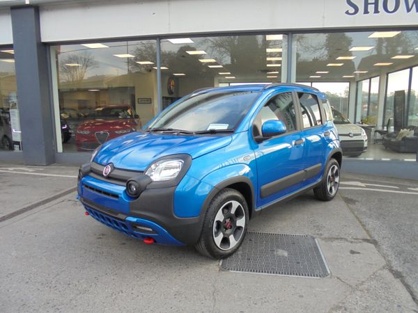 Fiat Panda Hatchback, Petrol Hybrid, 2024, Blue