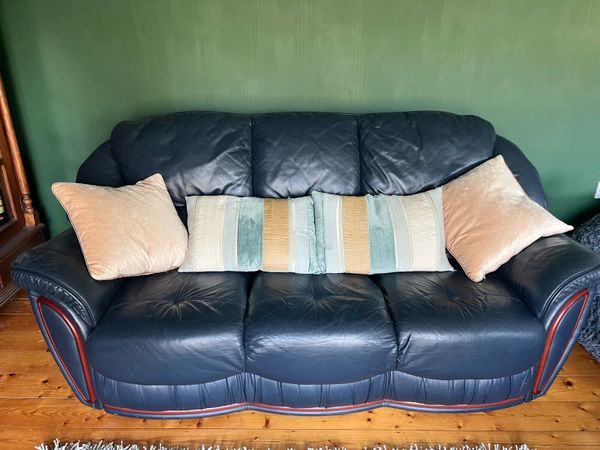 Done deal sitting room suites online