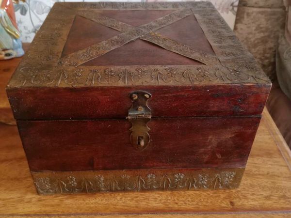 Ornate wooden clearance box