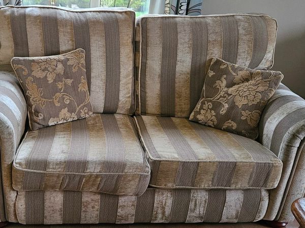 Sofa for deals sale done deal