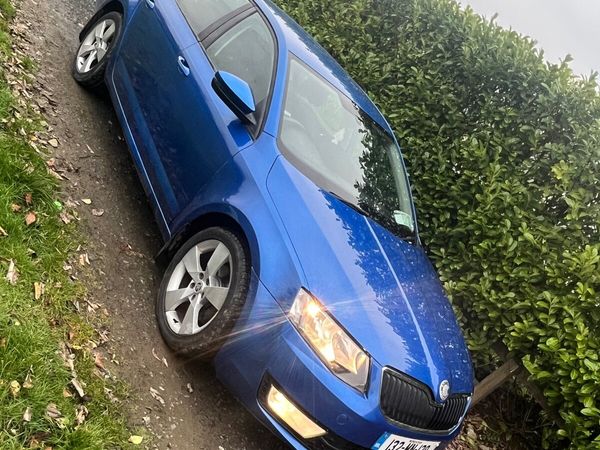 Skoda Octavia Saloon, Diesel, 2013, Blue