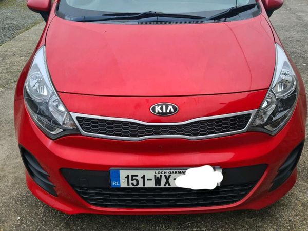 Kia Rio Hatchback, Diesel, 2015, Red