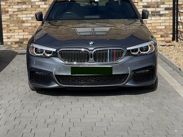 BMW 5-Series Saloon, Diesel, 2019, Blue