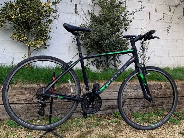 Giant hybrid 2025 bike ireland