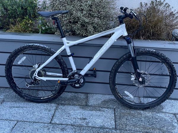 Second hand carrera discount bikes for sale