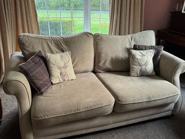 Done deal store 2 seater sofa