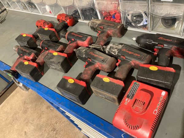 Workzone battery online charger